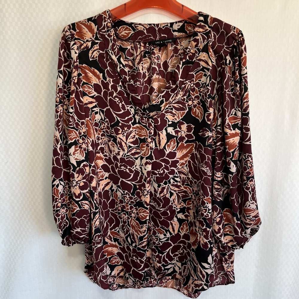 Zac and Rachel Floral Maroon Size Medium Long Sleeve